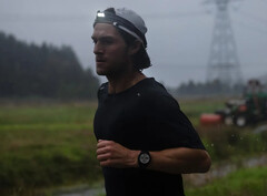 Garmin continue de fournir des mises à jour à la Forerunner 255 deux ans après sa sortie. (Source de l'image : Garmin)