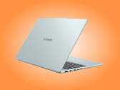 L’IdeaPad Vibe 15 dans l’une de ses nombreuses couleurs de lancement.