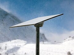La parabole du plan résidentiel standard de Starlink dans la neige (Source de l&#039;image : Starlink)