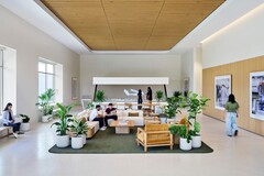 Le hall d'entrée de l'Advanced Manufacturing Center à Houston