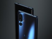 HTC présente le U24 Pro, qui rejoint la série U des smartphones de milieu de gamme aux côtés du U23 Pro. (Source : HTC)