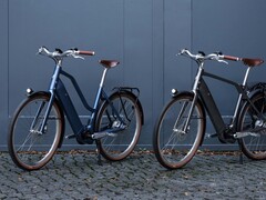 Les vélos électriques Schindelhauer Hannah (à gauche) et Heinrich (à droite). (Source de l&#039;image : Schindelhauer)