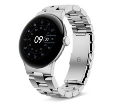 La Pixel Watch 2 avec l&#039;un des bracelets métalliques officiels de Google. (Source de l&#039;image : @evleaks)