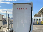 La pile Megacharger de Tesla (image : RodneyaKent/X)