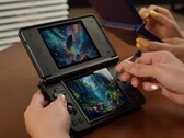 L'Anbernic RG DS Plus dispose d'un stylet intégré.