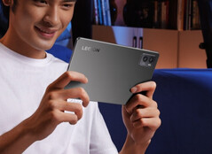 Le Legion Y700 Super Control Edition est un rafraîchissement du Legion Y700 (2023) plutôt qu'un modèle entièrement nouveau. (Source de l'image : Lenovo)