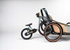 Il est possible de fixer un vélo d'enfant à l'arrière du Magic Bike 2 de Decathlon (source : Decathlon)
