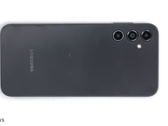 Le Galaxy A14 se révèle facile à démonter. (Source : PBKReviews via YouTube)
