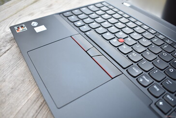 ThinkPad P15v G3 : pavé tactile