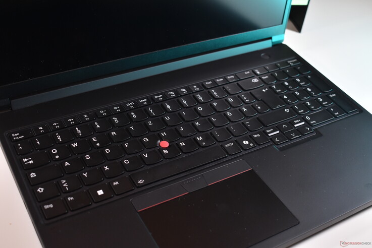 Lenovo ThinkPad P16 G3 : Clavier