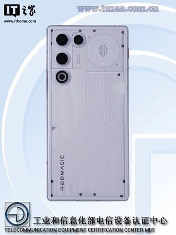 Le RedMagic 11 Air dispose de plus d'anneaux pour l'appareil photo et d'un dos à motifs. (Source de l'image : ITHome)