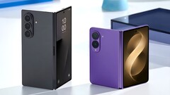 Galaxy Le Z Fold 8 de Samsung, plus compact, semble présenter un avantage en termes d'écran par rapport au modèle Ultra, plus grand.