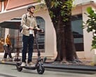 Le scooter électrique Segway Ninebot F3 est doté de nombreuses fonctions de sécurité et de navigation. (Source de l'image : Segway)