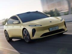 La berline ET5 coûte autant que la batterie de 150 kWh à électrolyte semi-solide de NIO. (Source de l'image : NIO)