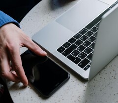 Les législateurs du Colorado tentent de mettre en place des contrôles d'âge au niveau de l'OS.