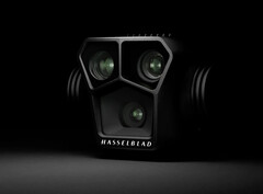 Le Mavic 3 Pro devrait être doté de deux téléobjectifs. (Source de l'image : DJI)