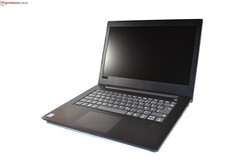 En test : le Lenovo V330-14IKB. Modèle de test aimablement fourni par Cyberport.