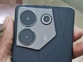 Le Tecno Camon 20 Pro ? (Source : GadgetsLeo)