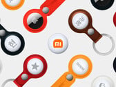 Le Xiaomi Tag devrait être lancé en même temps que la Xiaomi Watch S5 et les Buds 6. Illustration : photo promotionnelle modifiée de l'AirTag. (Source : Apple et Xiaomi)