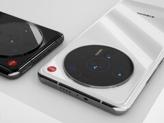 D&#039;après les récentes fuites, le Xiaomi 12 Ultra pourrait arborer un look assez unique en raison d&#039;une grande bosse circulaire pour la caméra abritant quatre objectifs Leica (Image : LetsGoDigital)