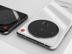 D'après les récentes fuites, le Xiaomi 12 Ultra pourrait arborer un look assez unique en raison d'une grande bosse circulaire pour la caméra abritant quatre objectifs Leica (Image : LetsGoDigital)