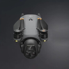 Le prochain drone Mavic &quot;Pro&quot; de DJI devrait être équipé d&#039;un tout nouveau système de caméra. (Source de l&#039;image : DroneXL - édité)