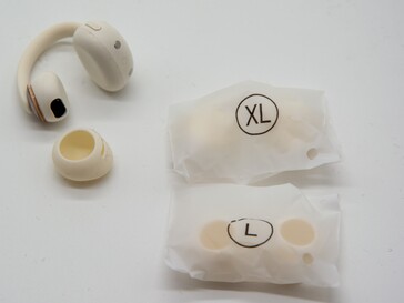 Baseus fournit des inserts de différentes tailles avec