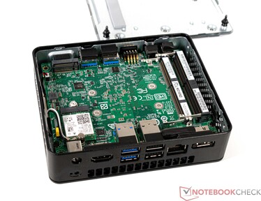 Kit essentiel Intel NUC11 - Atlas Canyon (Intel Celeron N4505)