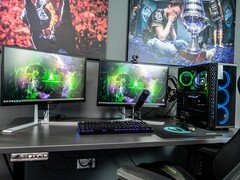 Un PC à double écran (Source de l&#039;image : Ella Don via Unsplash)