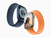 La Apple Watch Series 7 sera disponible à la commande ce vendredi. (Image source : Apple)