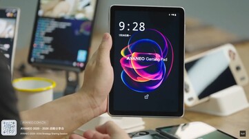 Le Gaming Pad d'Ayaneo sera doté d'un écran LCD au format 3:2 et d'un taux de rafraîchissement de 120 Hz. (Source de l'image : Ayaneo)