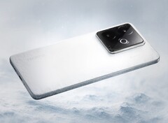 Le Realme GT7 associe le Dimensity 9400+ à une batterie de 7 200 mAh. (Source de l&#039;image : Realme)