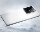 Le Realme GT7 associe le Dimensity 9400+ à une batterie de 7 200 mAh. (Source de l'image : Realme)