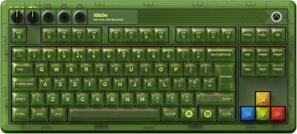 8BitDo Retro 87 Mechanical Keyboard Xbox Edition UK layout. (Source de l'image : 8BitDo)