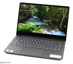 En test : le Lenovo IdeaPad 530s-14IKB. Modèle de test aimablement fourni par campuspoint.