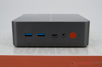 Ninkear L20 - Connectique à l’avant