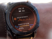 L'éligibilité à l'ECG n'est toujours pas disponible au niveau mondial sur les smartwatches compatibles. (Source de l'image : Garmin)