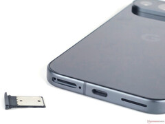 Le Google Pixel 10 sera équipé du même modem 5G que le Pixel 9 présenté ici (source d'image : Notebookcheck)