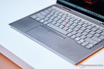 ThinkPad X1 2-en-1 : Clavier mécanique avec boutons TrackPoint