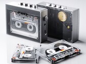 FiiO propose désormais le CP13 avec une façade transparente. (Image : FiiO)