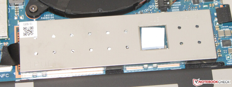 Un SSD PCIe-4 sert de lecteur système.