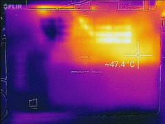 Dell Latitude 5490 - Relevé thermique, sollicitations maximales, au-dessous.