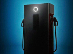 La pile de 1,5 MW permet un courant de 2 400 A et une charge complète de 0 à 100 % en 15 minutes (source : Huawei)