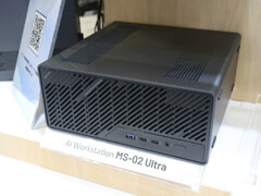 Le Minisforum MS-02 Ultra a beaucoup à offrir dans son boîtier relativement compact. (Source : PC Watch)