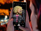 Le Galaxy S24 Ultra est l'un des trois appareils fonctionnant actuellement avec One UI 6.1 (Source de l'image : Samsung)