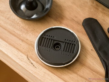 Huion Kamvas 16 Gen 3 porte-stylo ouvert