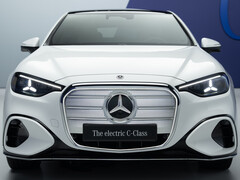 Après la récente série de mauvaises nouvelles concernant des suppressions de postes, Bosch a obtenu une importante commande de moteurs électriques de la part de Mercedes-Benz. Le constructeur automobile a récemment dévoilé sa nouvelle Classe C électrique (Image : Mercedes-Benz).