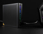 Dans Cyberpunk 2077, l'USB4 v2 avait environ 25 % d'avance sur son prédécesseur. Photo : l'eGPU OneXGPU Lite. (Source de l'image : ETA Prime)