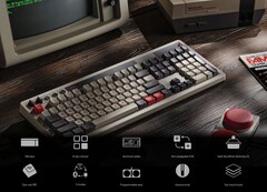 Le nouveau clavier mécanique 8BitDo Retro 108 est une version sans compromis du clavier mécanique existant de 8BitDo. (Source de l'image : 8BitDo - édité)