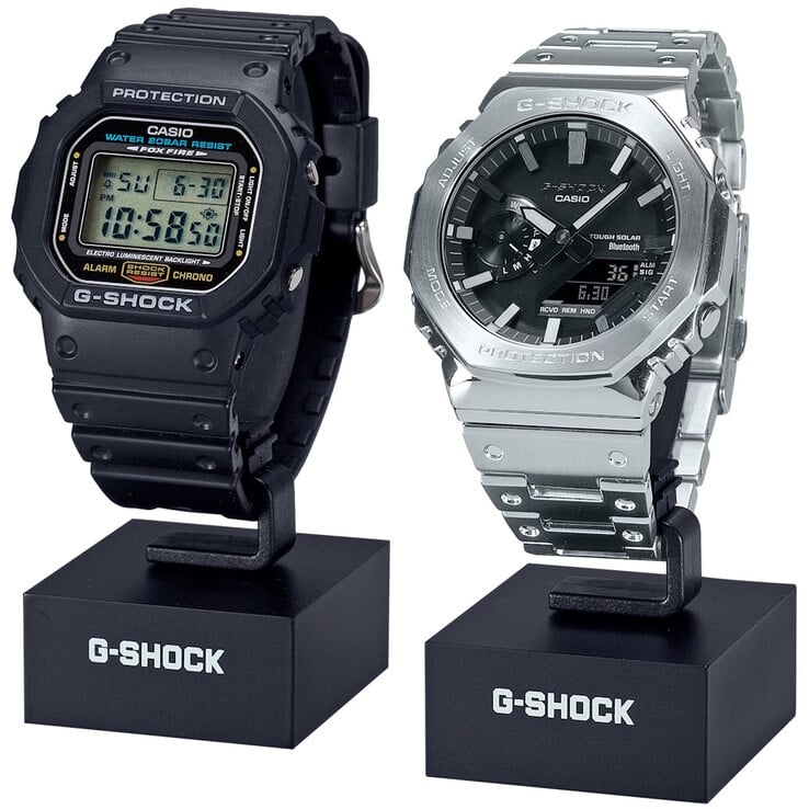 Le support de montre G-Shock en forme de C est disponible en lot de deux. (Source de l'image : Casio)